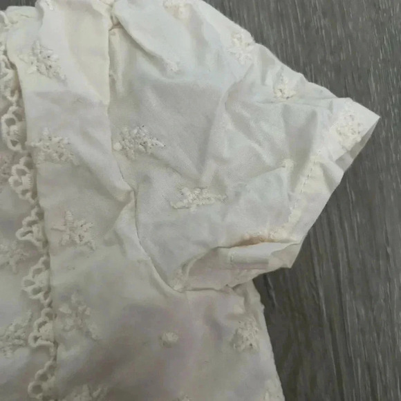 Baby Oshkosh B’gosh Cream Embroidered Dress Size 18 Months - Picture 5 of 6